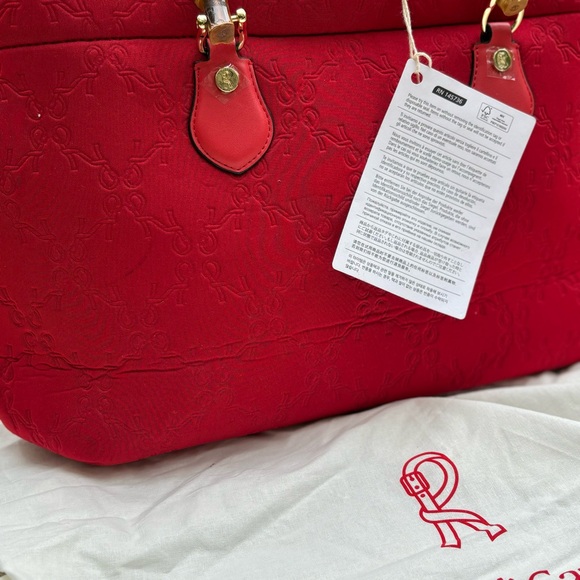 Roberta di Camerino Red Tote with Bamboo Handles Monogram Design - Picture 9 of 16